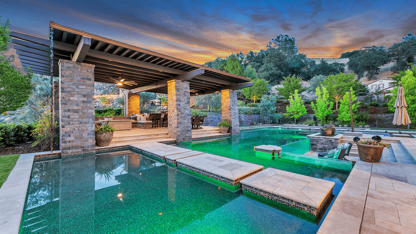 LM-Home-Header